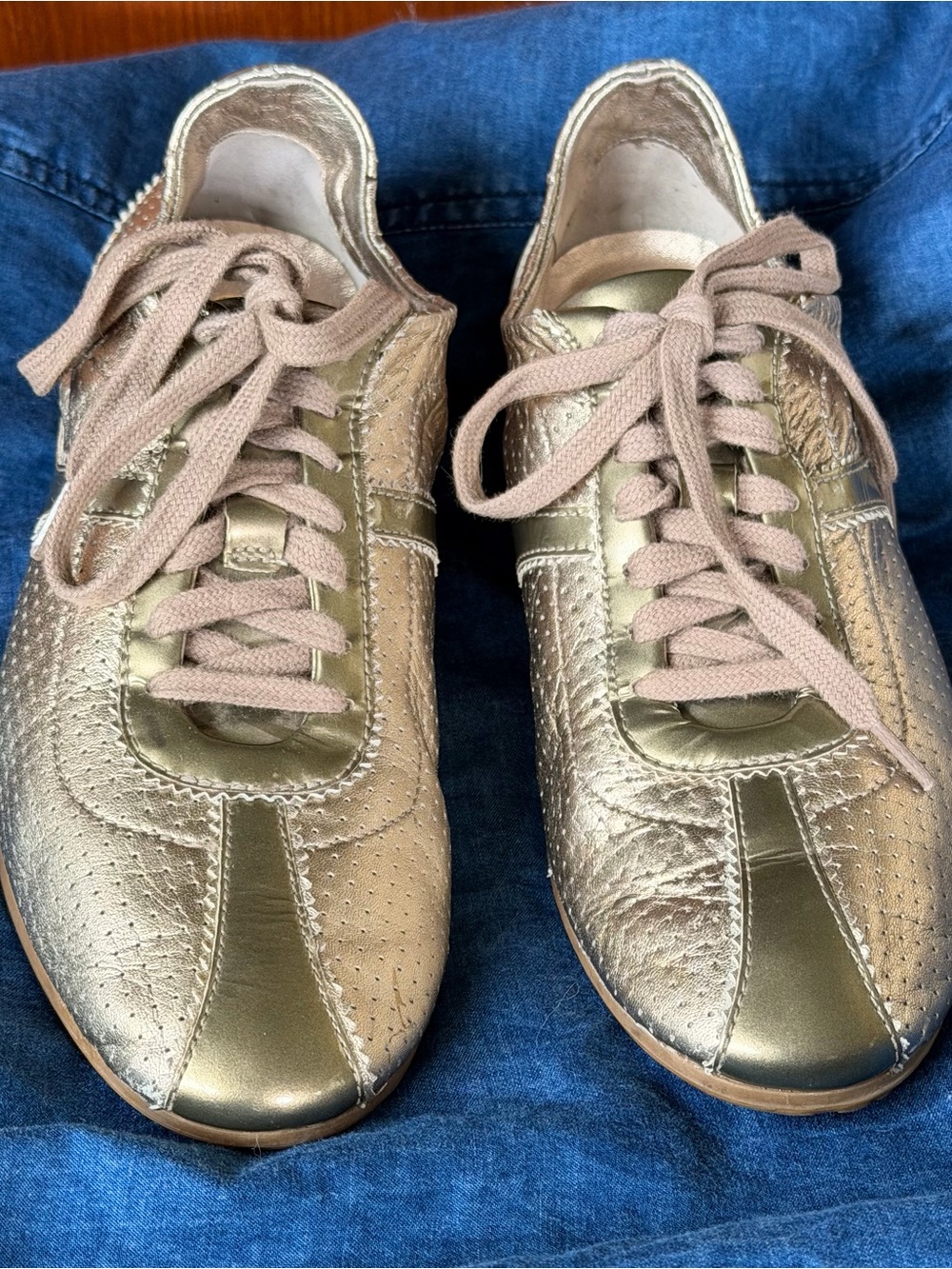 Women’s Cole Han Nike Air Metallic Gold Lace-Up Sneakers